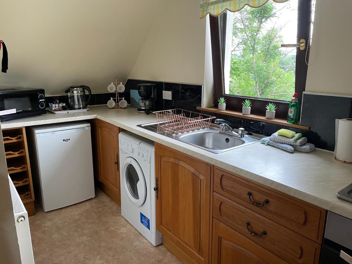 Eishkin Flat, Lägenhet Fort William Exteriör bild